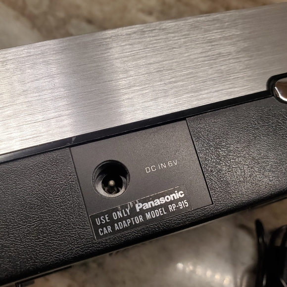 Vintage Panasonic RQ-413S Tape Recorder W/accessories - Picture 7 of 9